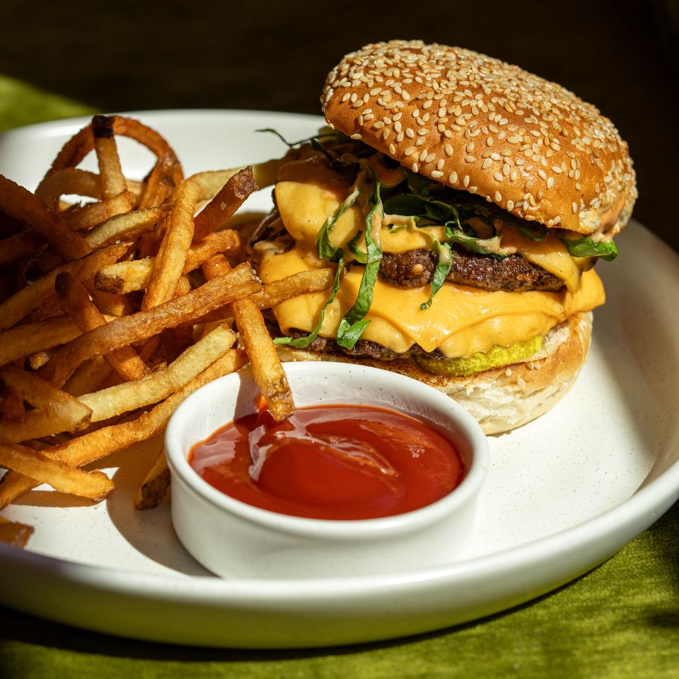 Smash burger served at Café Maud dinner
